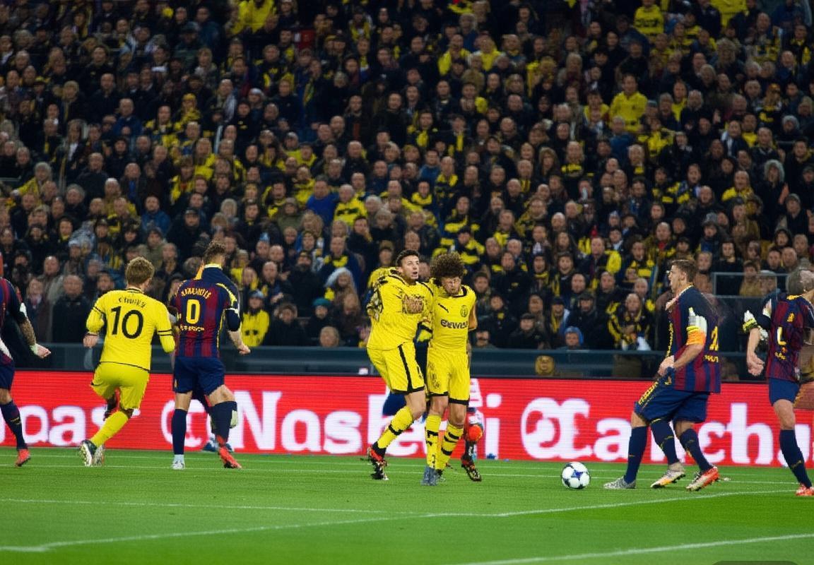 巴塞罗那VS多特蒙德：下半场逆转之战精彩回顾